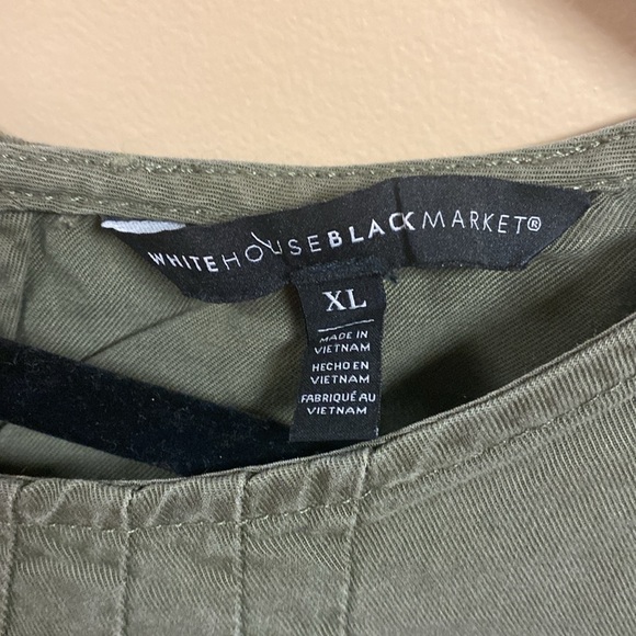 WHBM Army Green top with ruffle sleeves - Picture 3 of 7